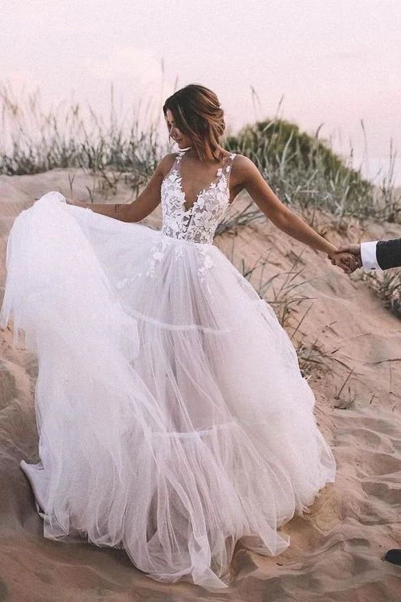 Layered Tulle Skirt Unlined Wedding Ball Gown With Deep V Neck Wedding Dresses